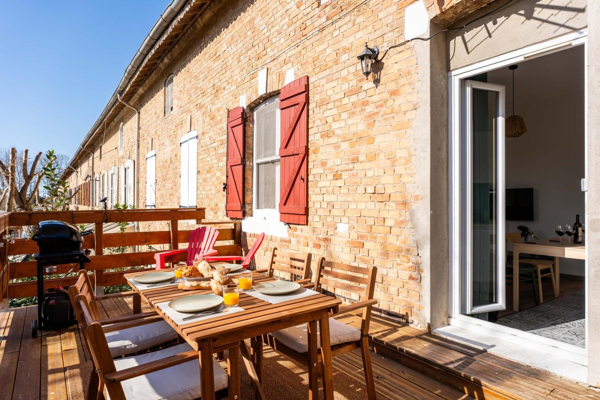 Grand Appartement Familiale - Camargue Salin-de-Giraud Luaran gambar